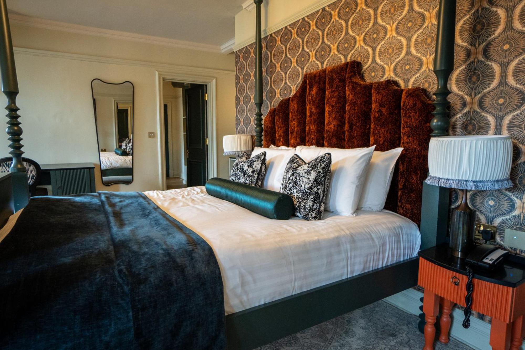 Hunton Park Hotel Кингс-Лангли Экстерьер фото