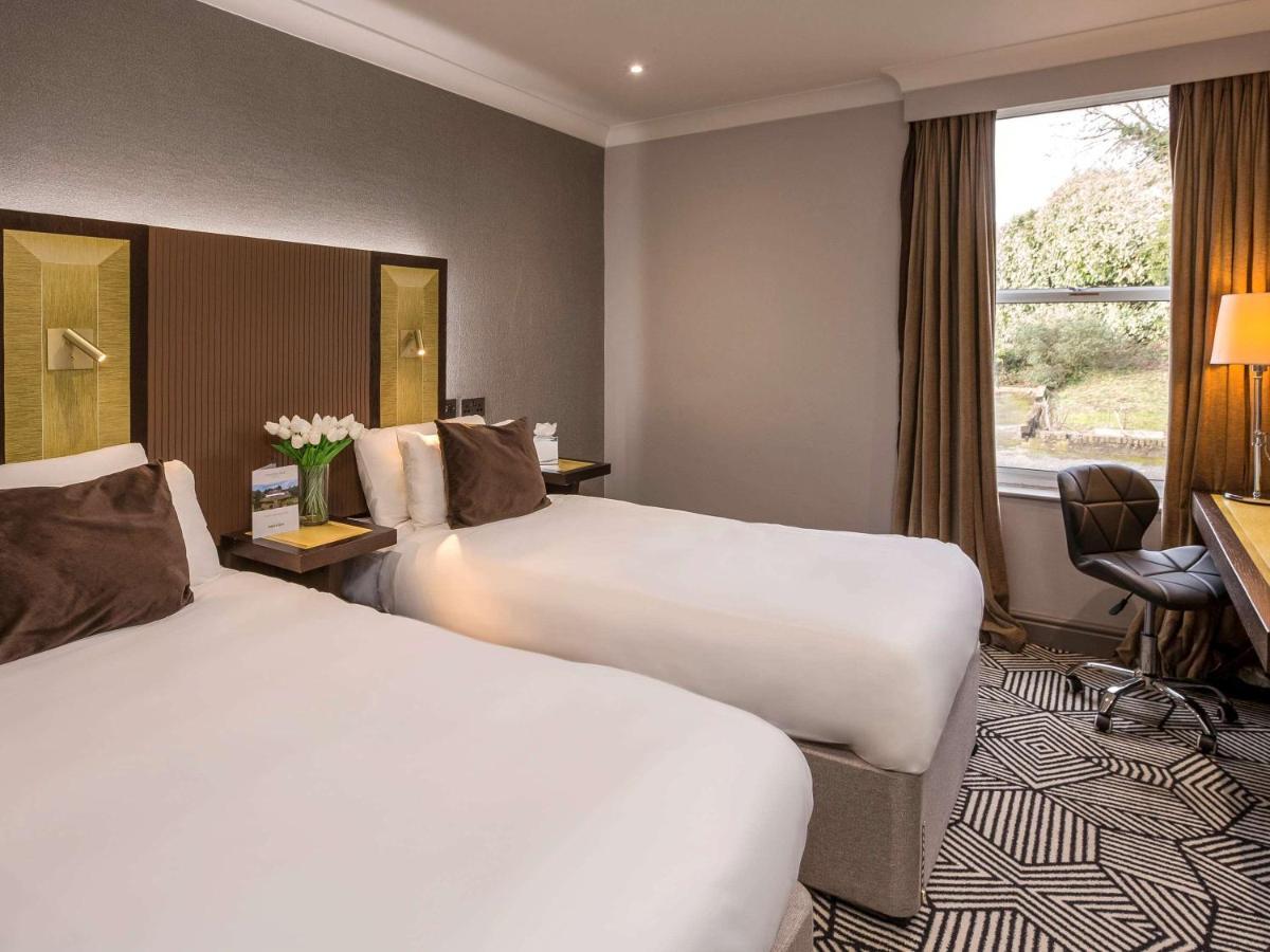 Hunton Park Hotel Кингс-Лангли Экстерьер фото